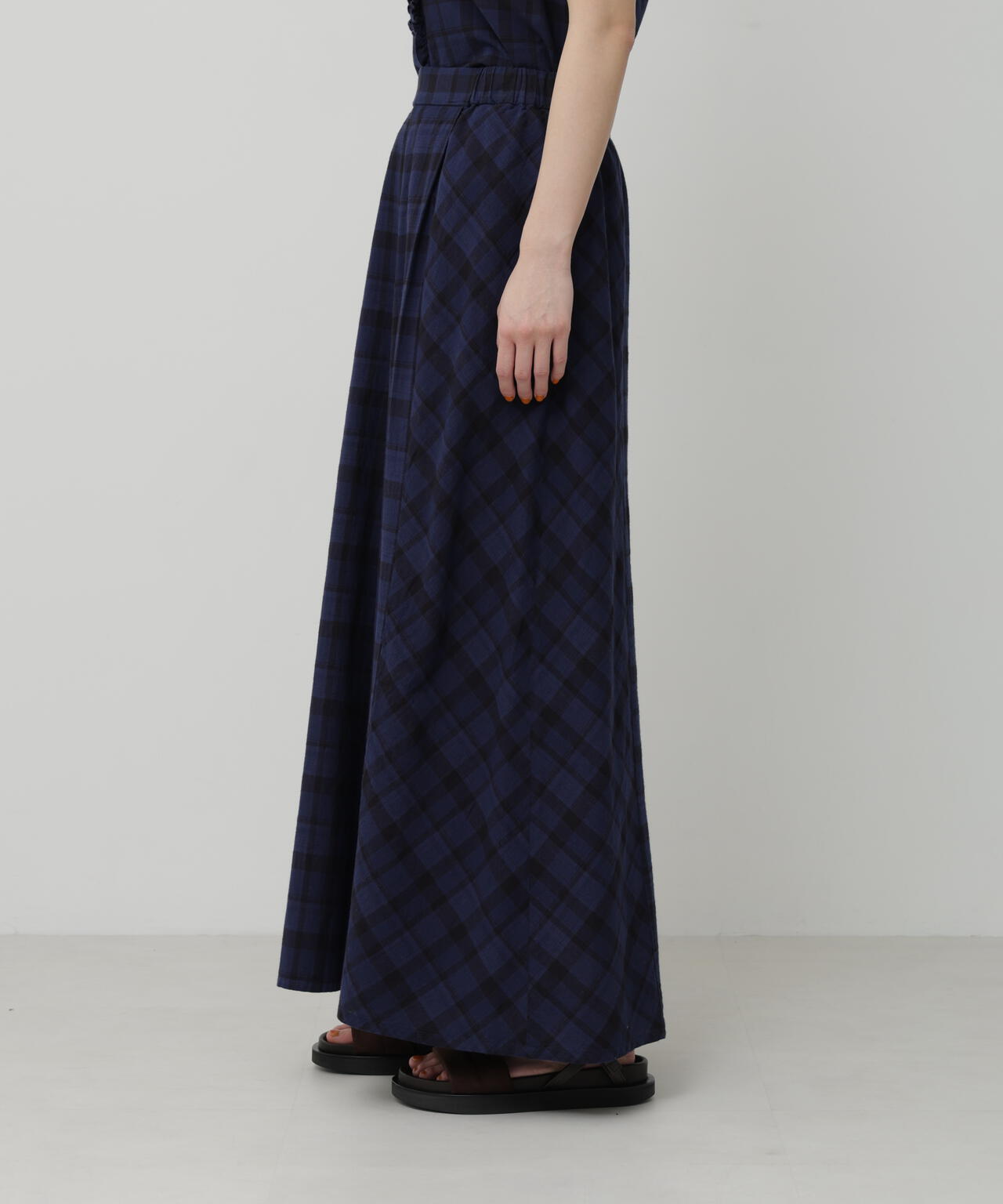 H:174 B:84 W:59 着用サイズ:M