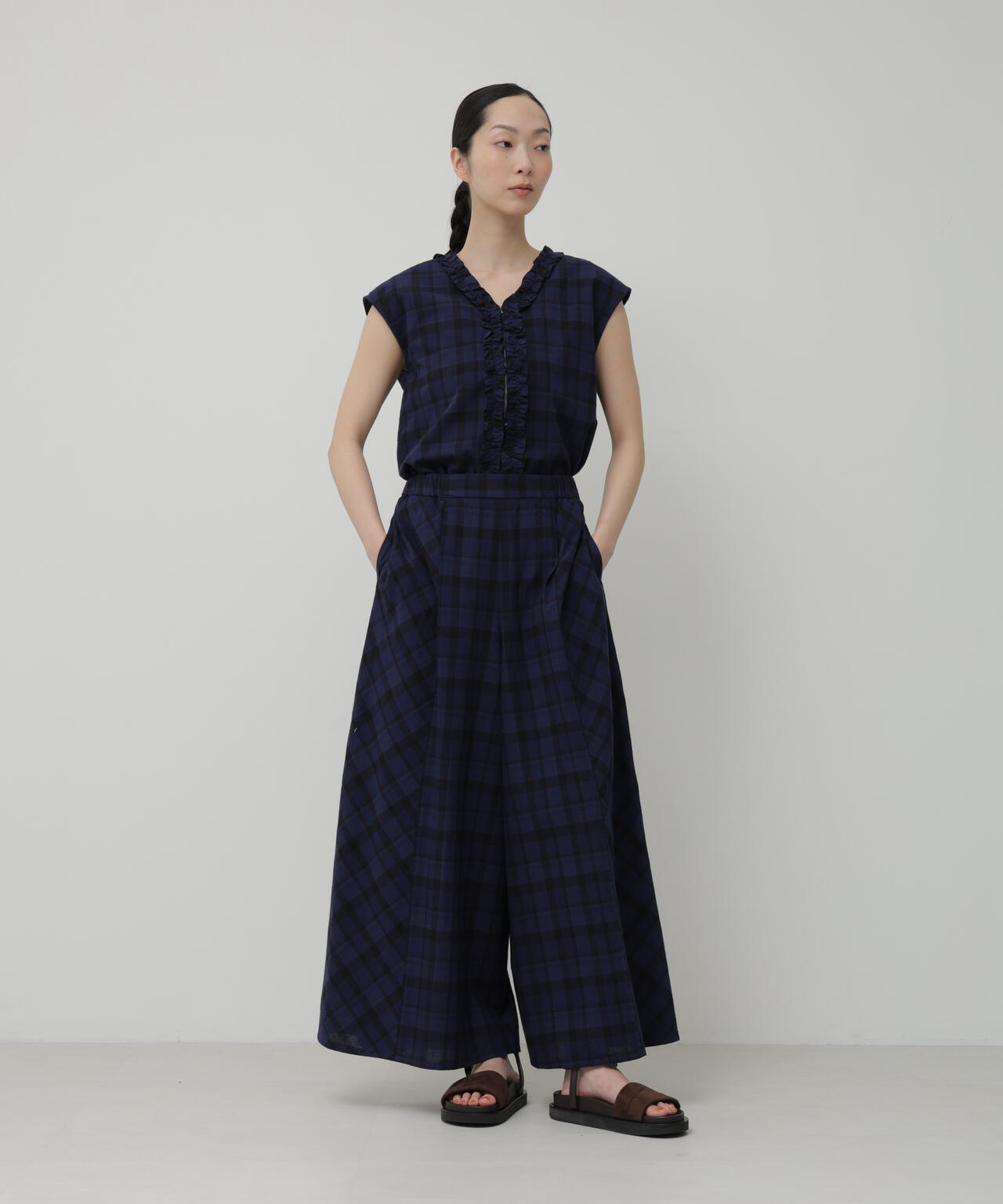 H:174 B:84 W:59 着用サイズ:M