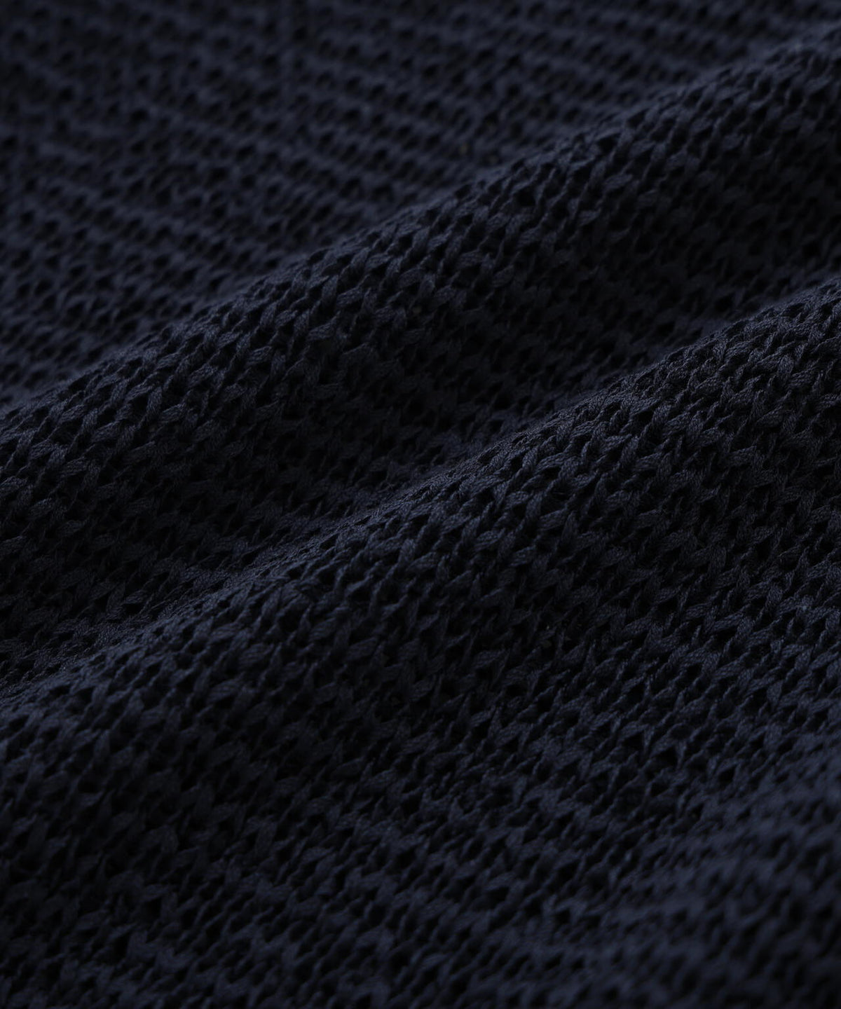 テープヤーンニットプルオーバー