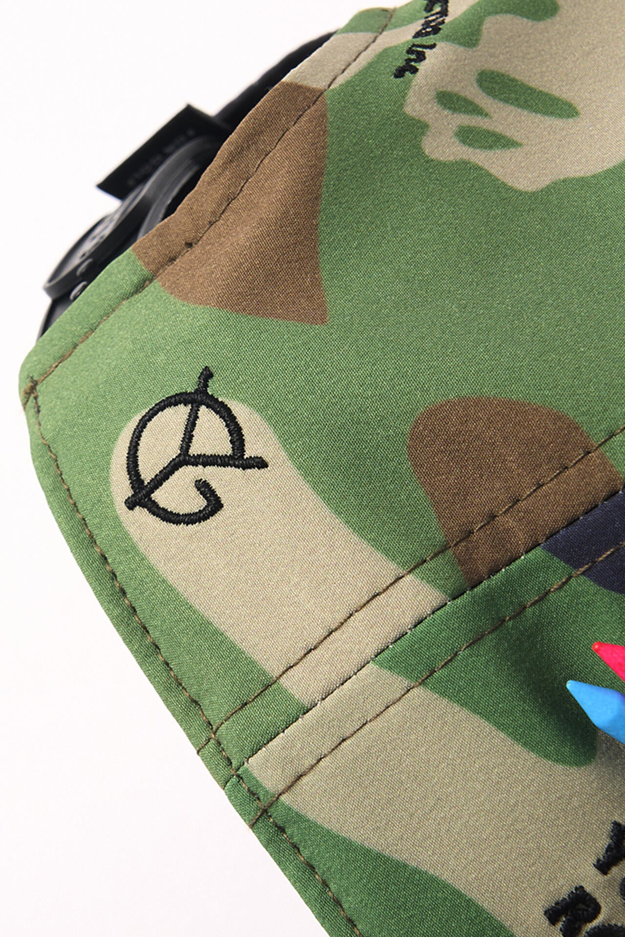 【YORF(ヨルフ)】ロゴカモキャップ