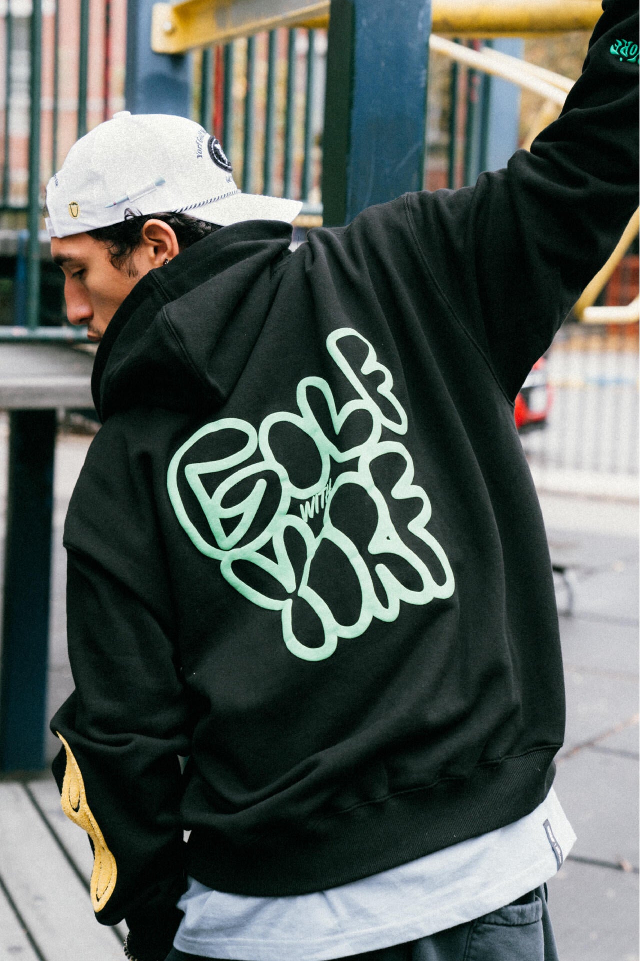 33d7a941-fa44-592b-90ae-808e7f3abb93_Image