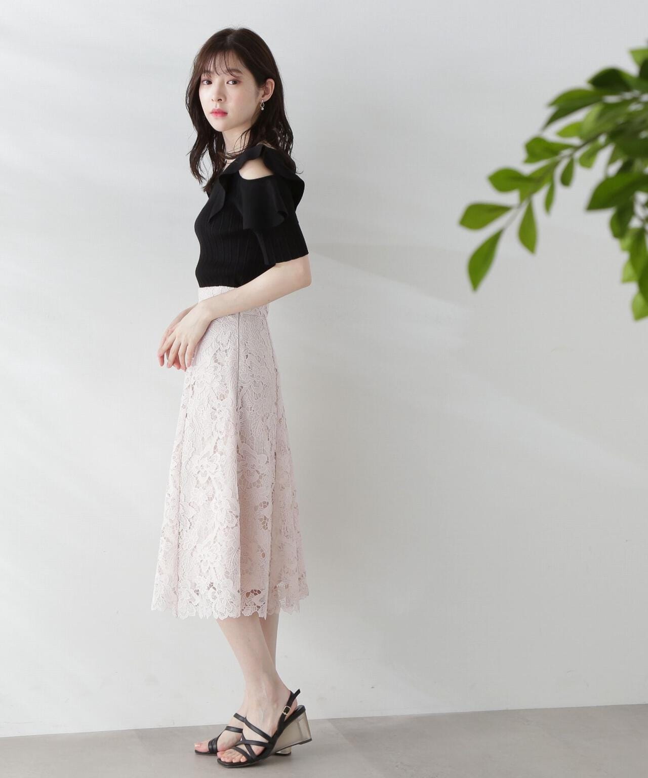 メッシュフラワーケミカルレースフレアスカート