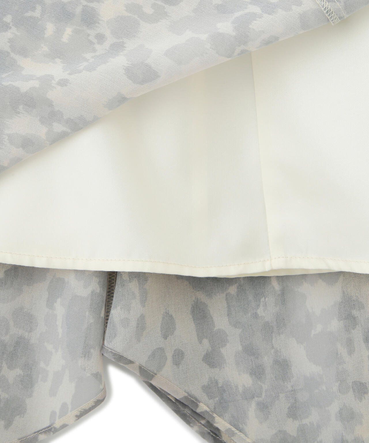 ニュアンス柄ヘムフレアスカート