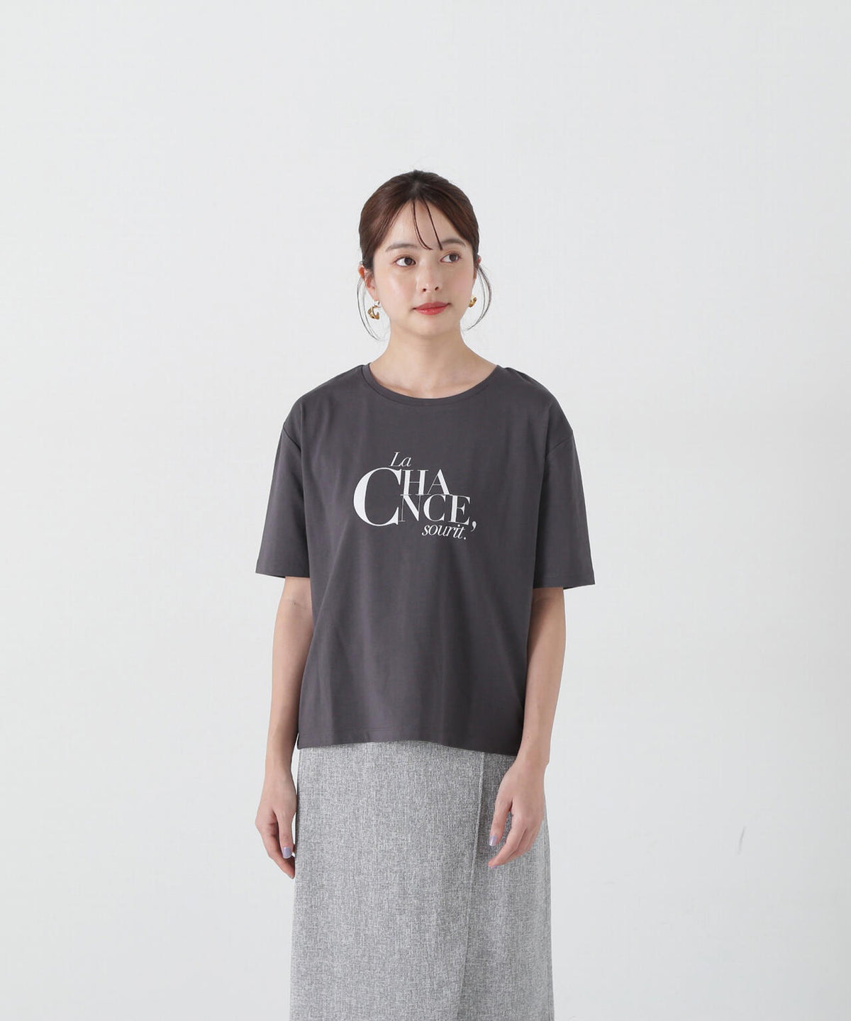 ロゴTシャツ