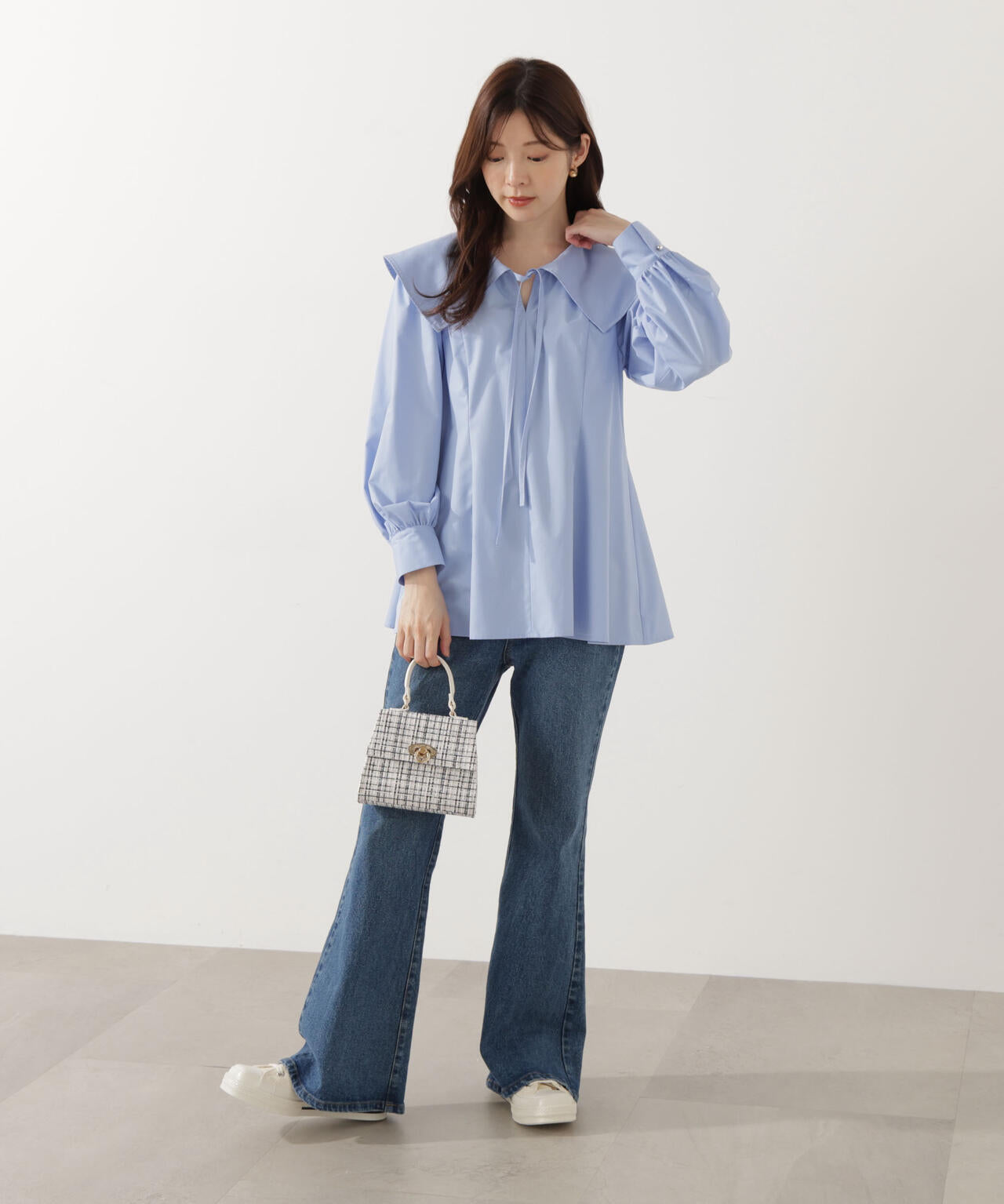 【青島心さん着用】ビッグカラーブラウス