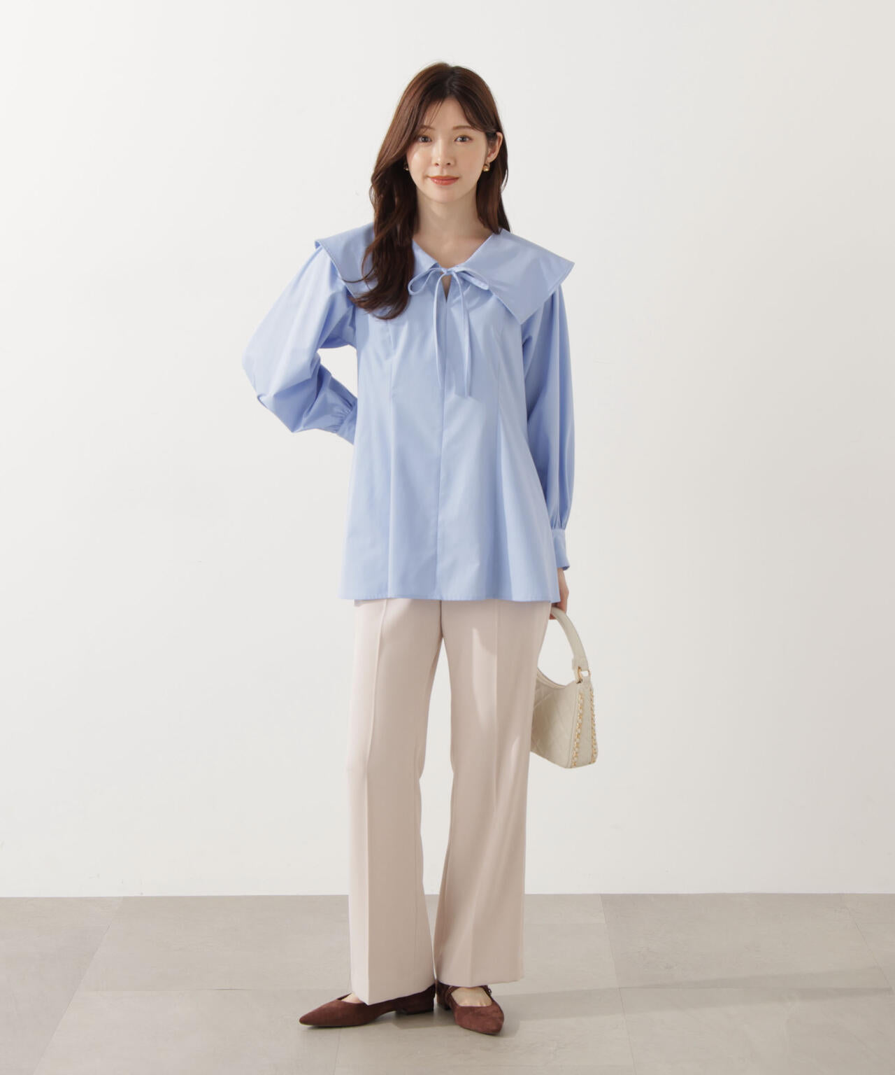 【青島心さん着用】ビッグカラーブラウス