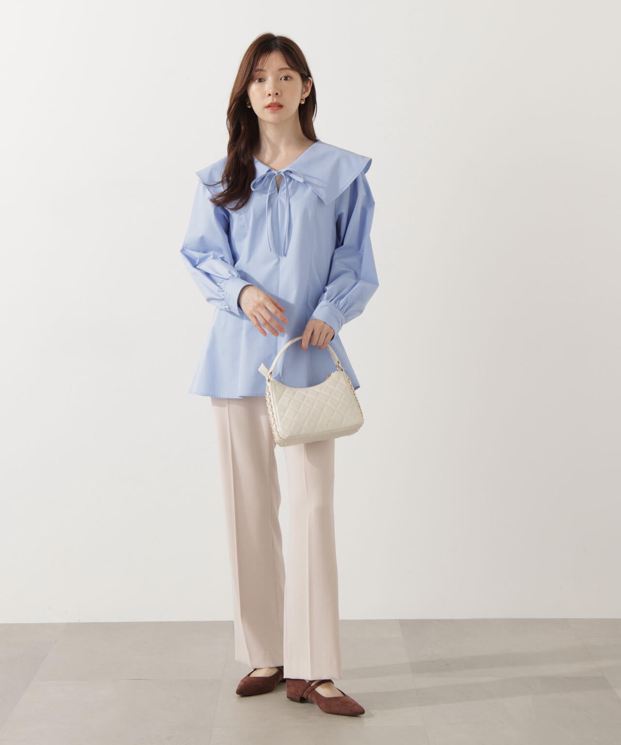 【青島心さん着用】ビッグカラーブラウス