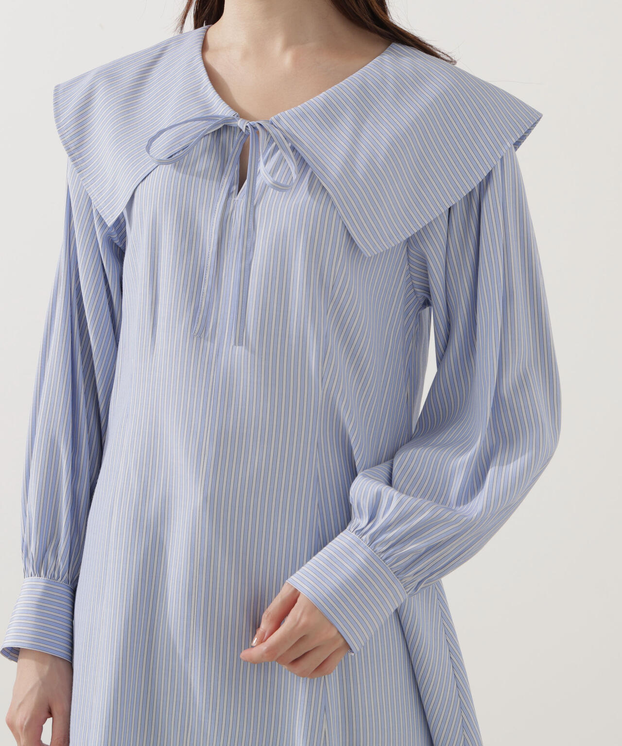 【青島心さん着用】ビッグカラーブラウス