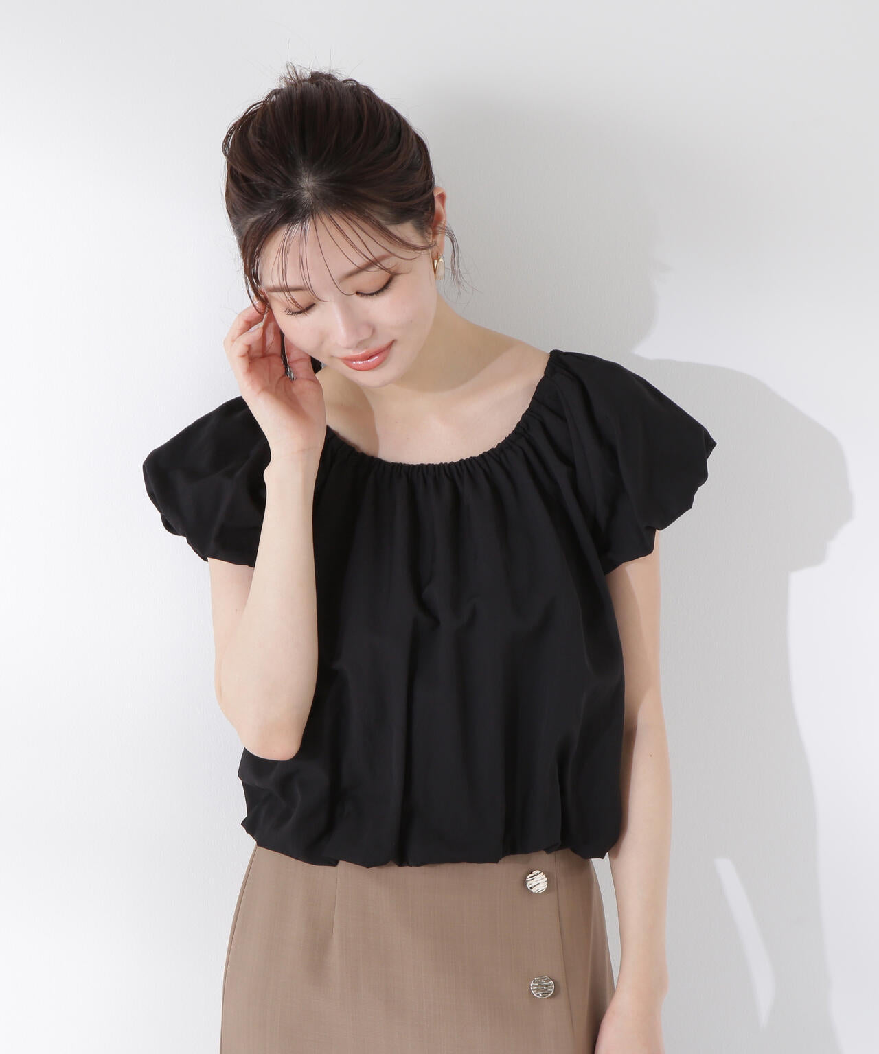 バルーンブラウス