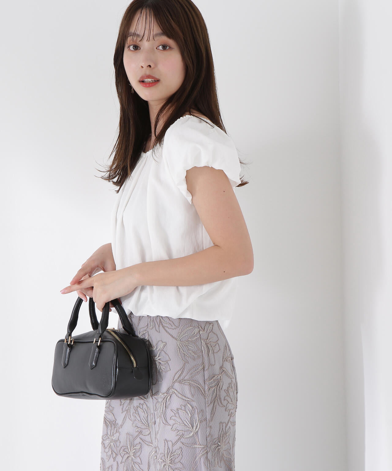 バルーンブラウス