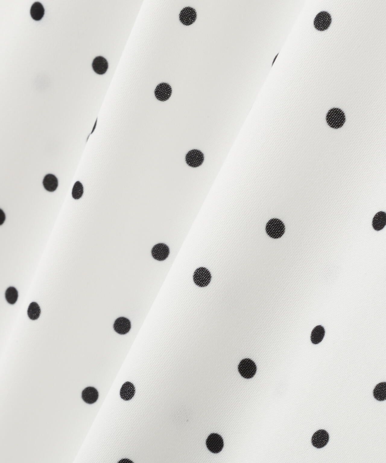 キラボタンブラウス