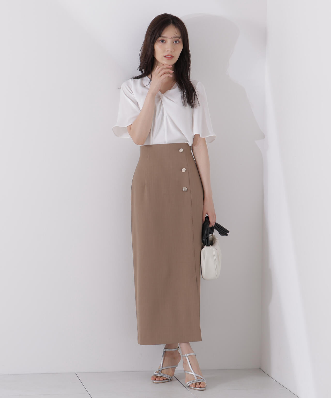 ツイスト半袖ブラウス