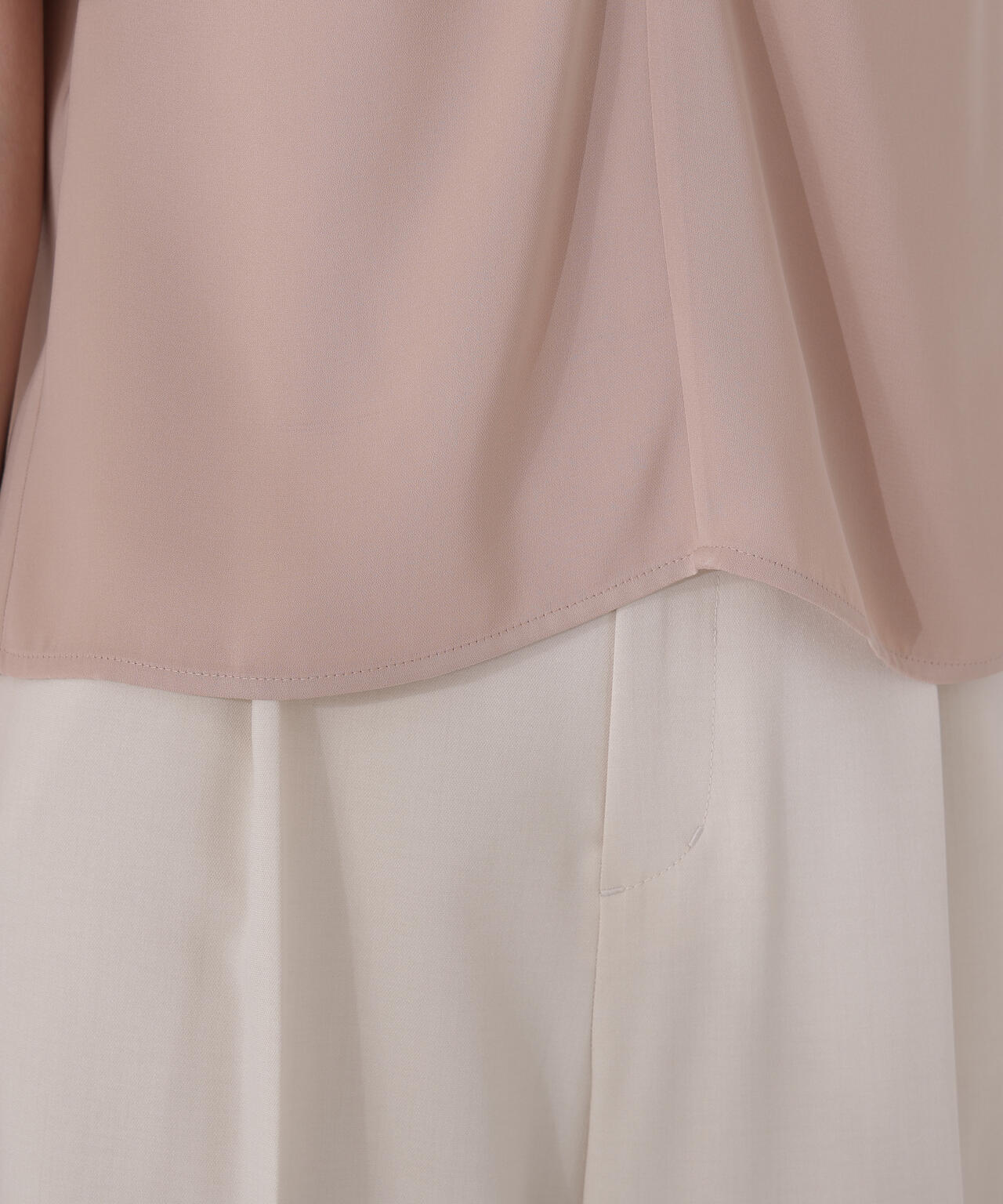 ツイスト半袖ブラウス