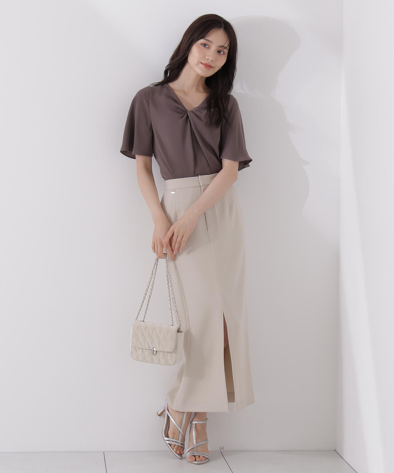 ツイスト半袖ブラウス