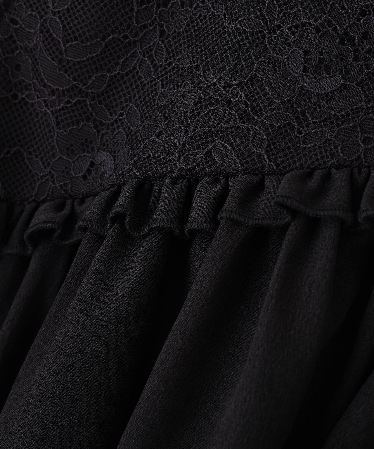 レースドッキングボウタイブラウス