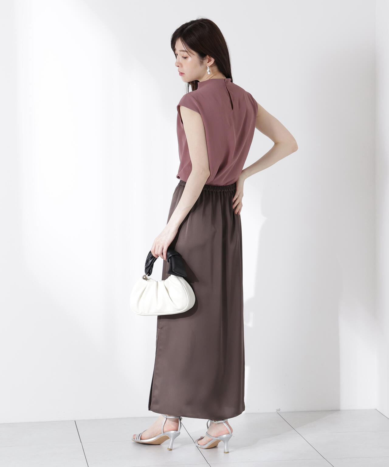 2f5f057a-069c-5529-8dee-e5b37798ecdc_Image