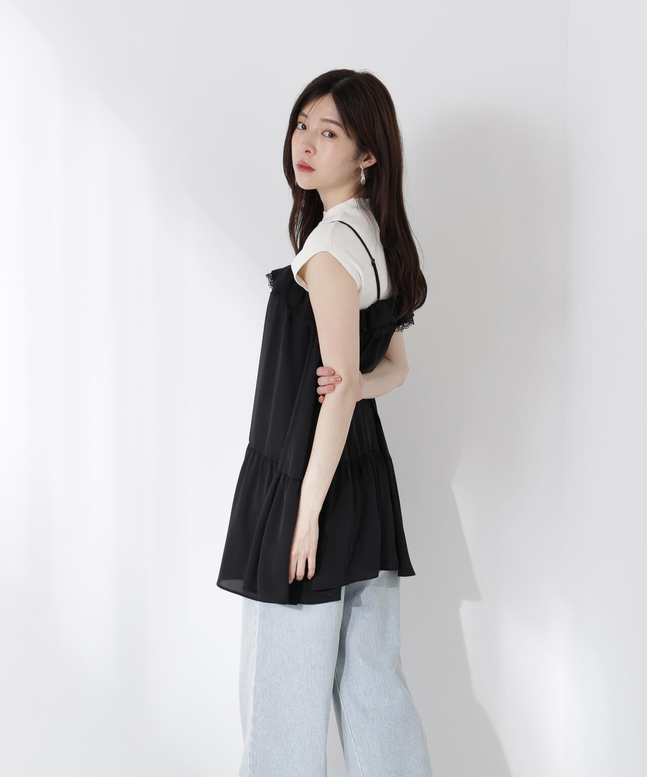 フリルチュニック