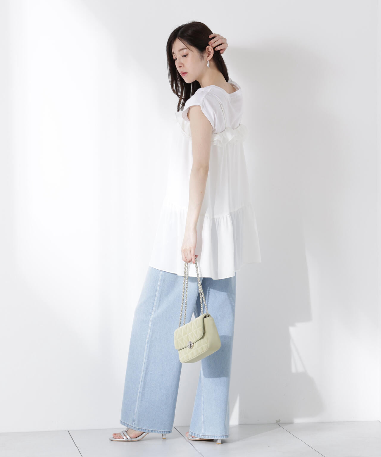 フリルチュニック