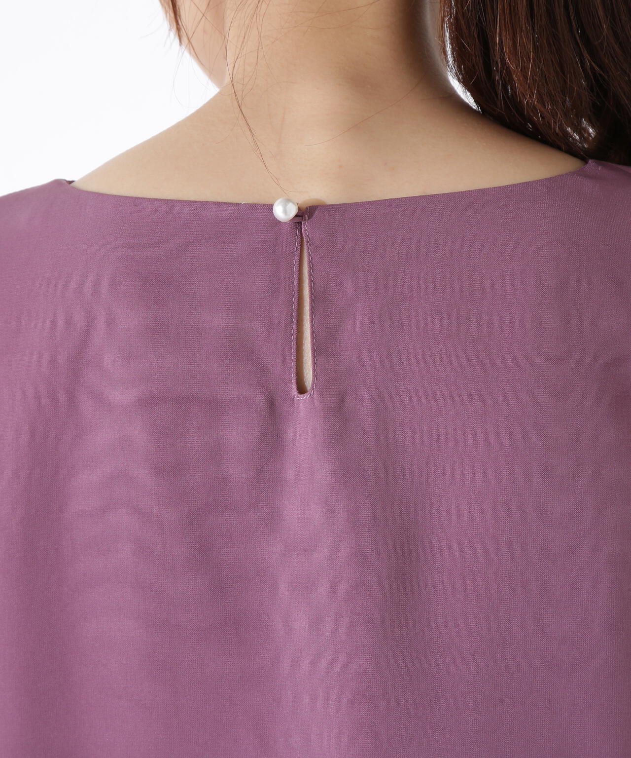 ニュアンスネックフレンチスリーブブラウス