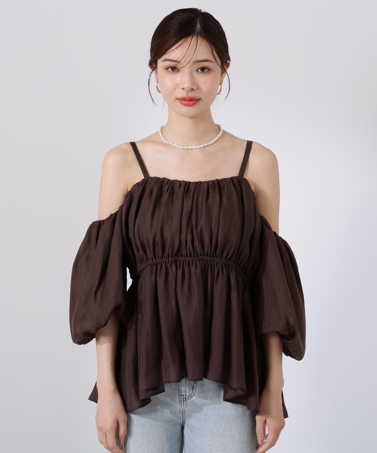 シャーリングオフショルブラウス