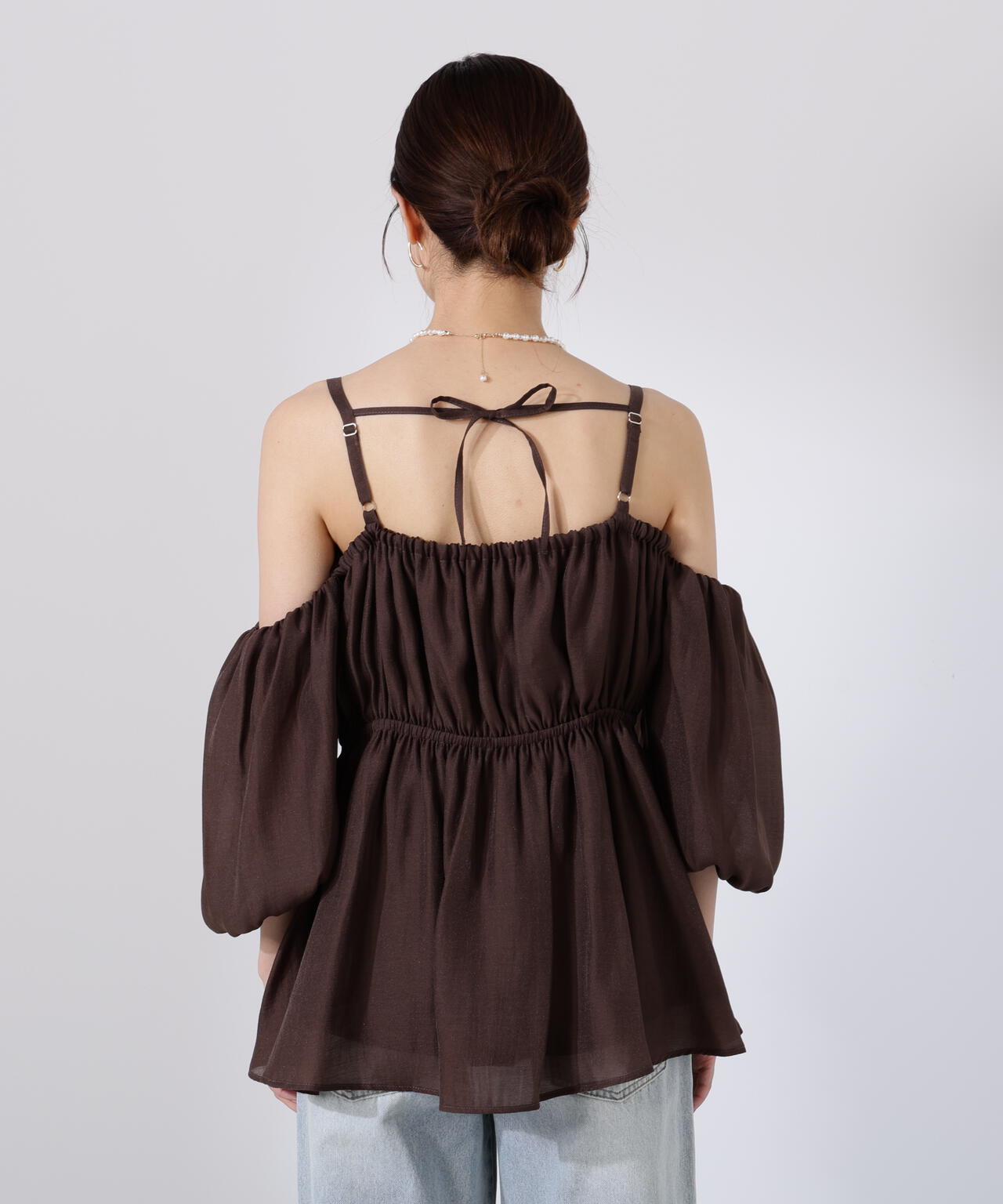 シャーリングオフショルブラウス