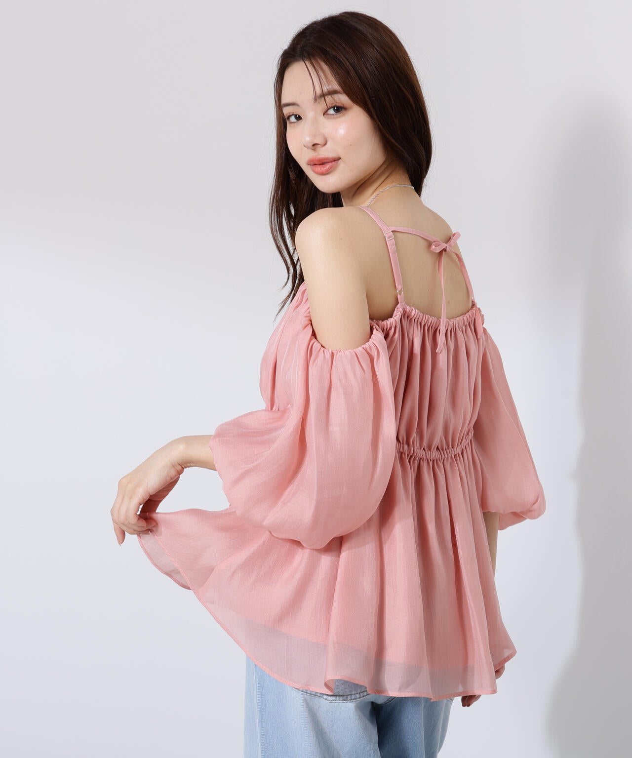 シャーリングオフショルブラウス