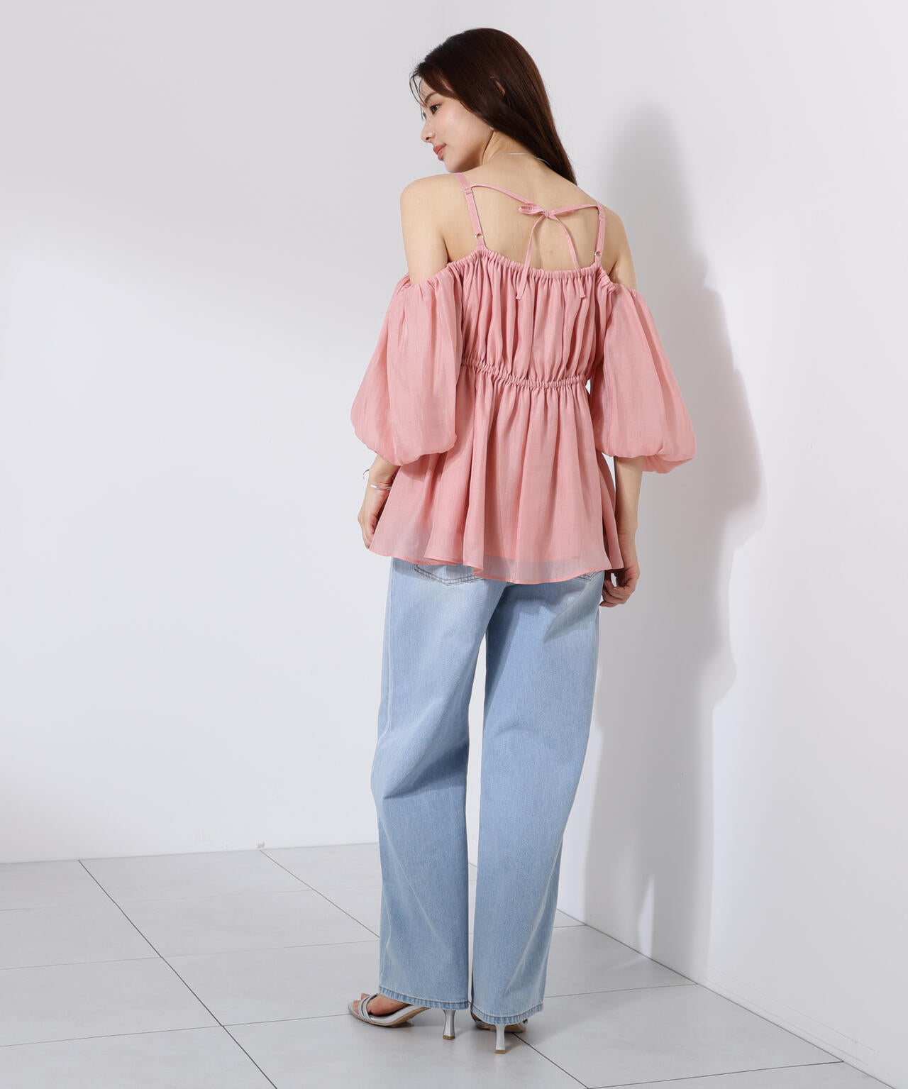 シャーリングオフショルブラウス