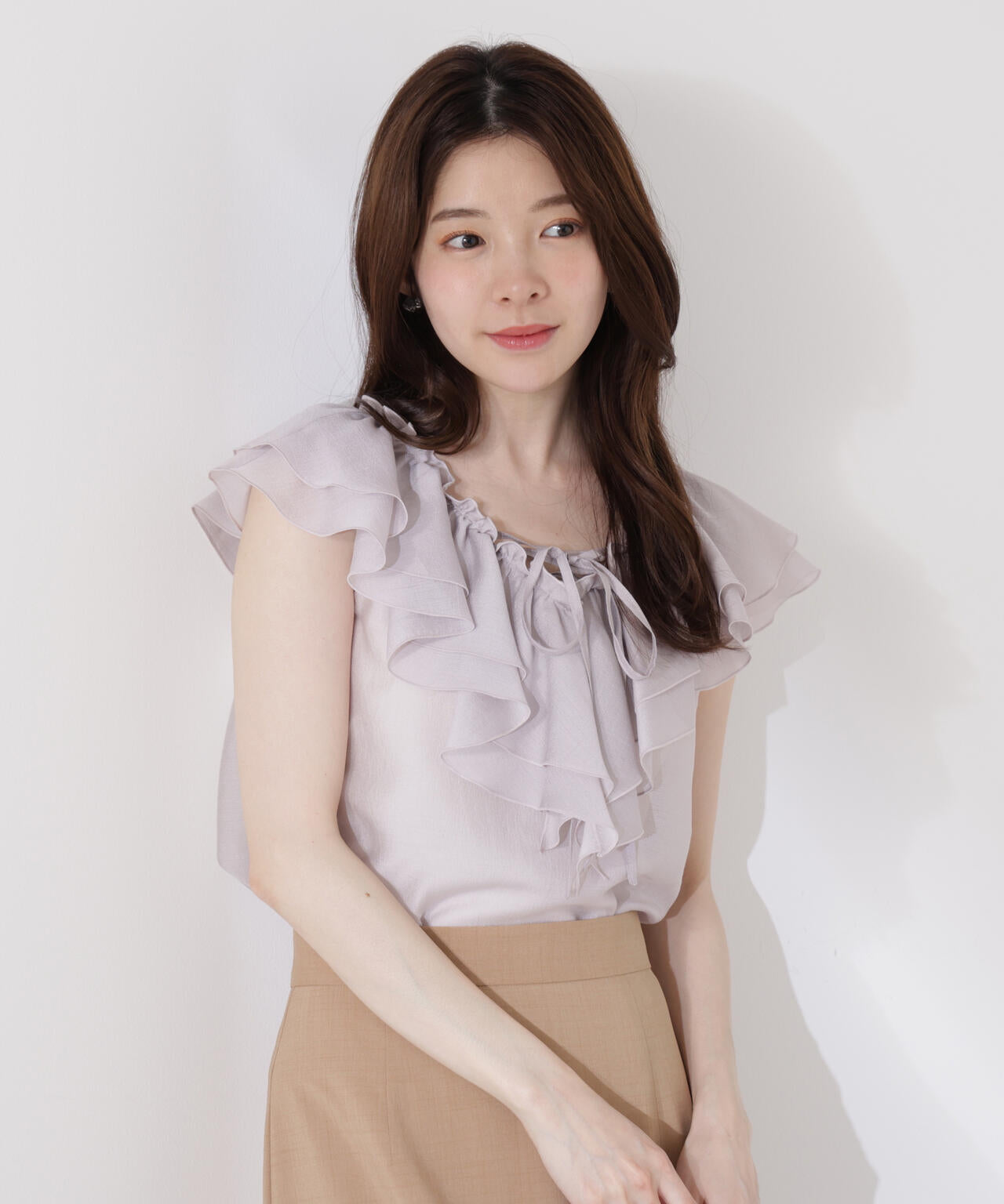 フロントリボンシアーブラウス