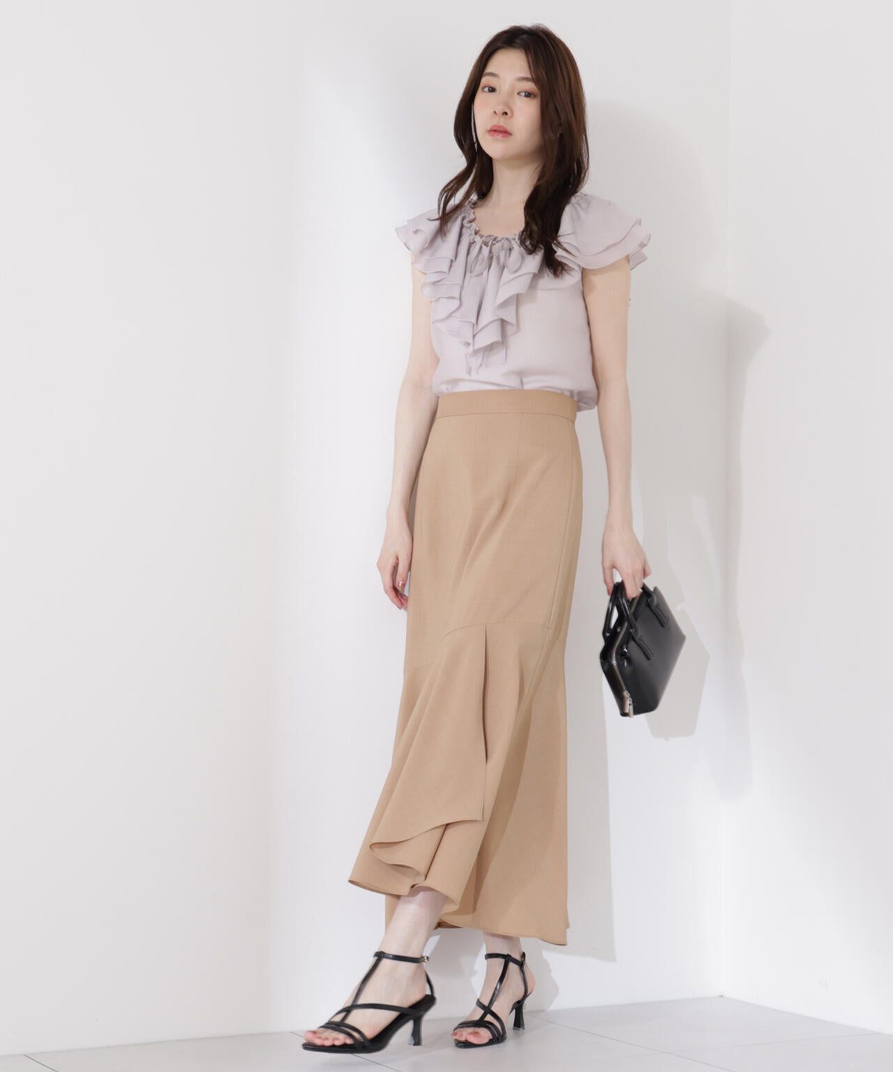 フロントリボンシアーブラウス