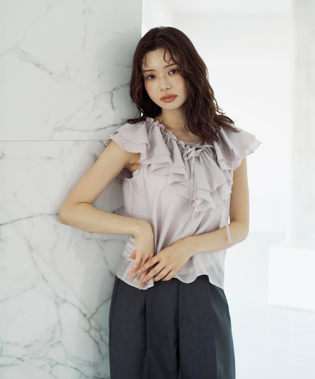 フロントリボンシアーブラウス