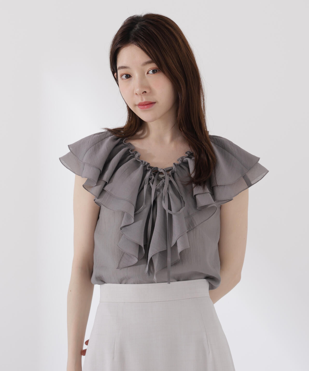 フロントリボンシアーブラウス