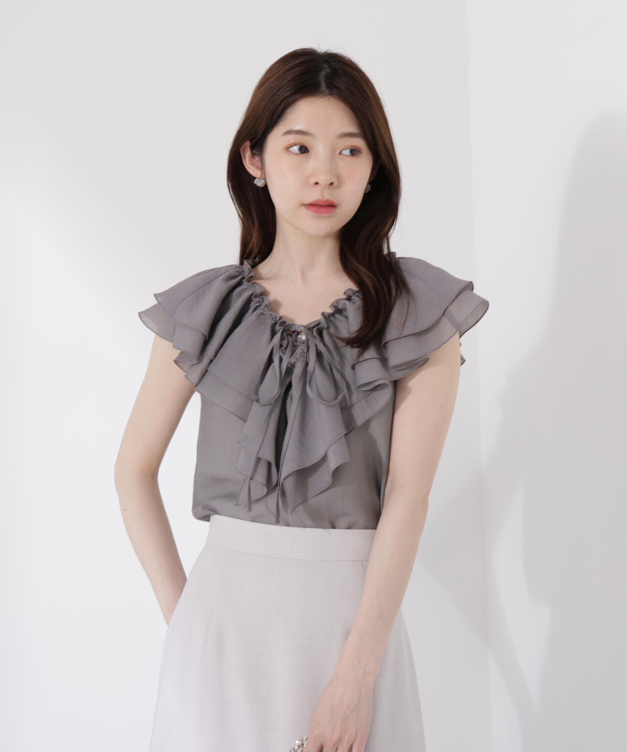 フロントリボンシアーブラウス