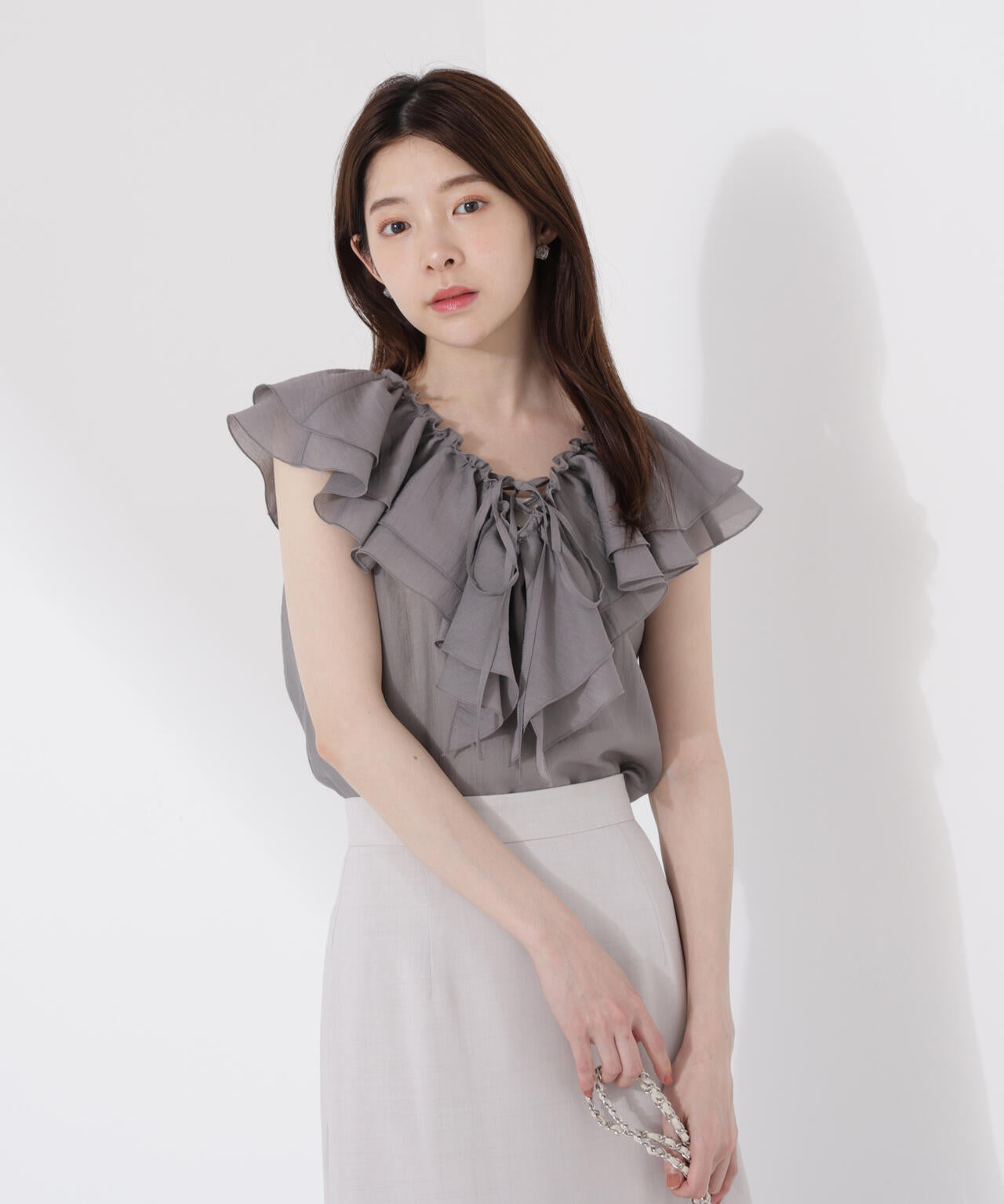 フロントリボンシアーブラウス