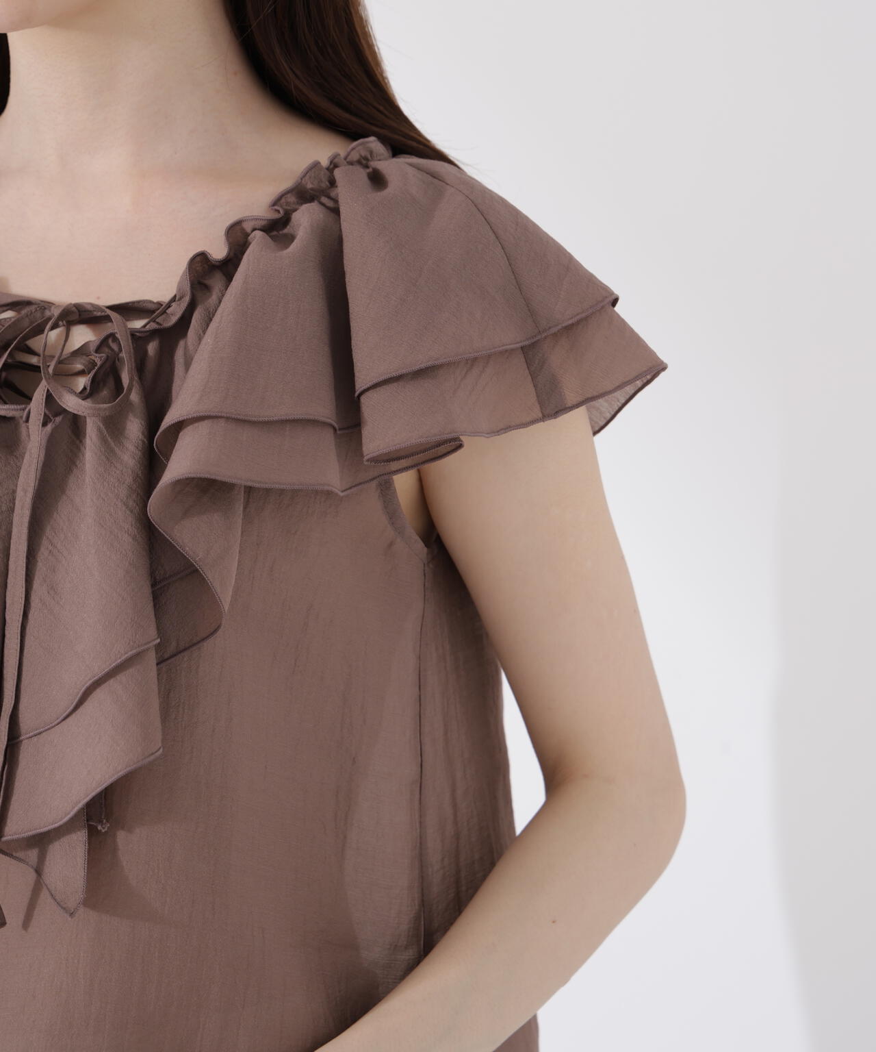 フロントリボンシアーブラウス