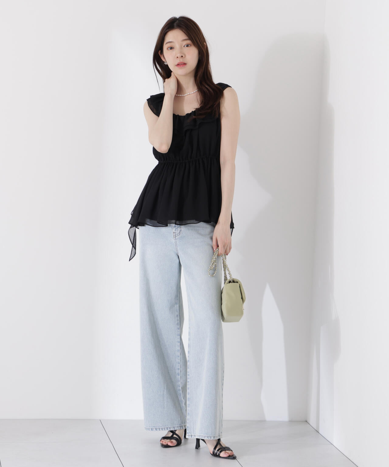 <ウォッシャブル>フリルギャザーブラウス