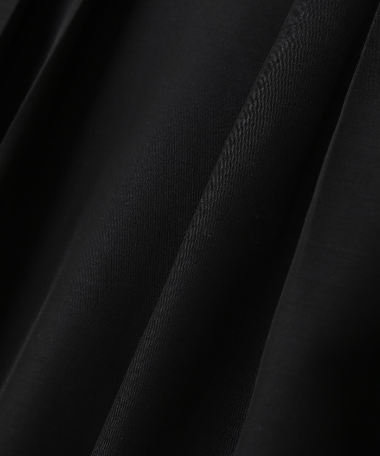 パールポイントフレアスリーブブラウス