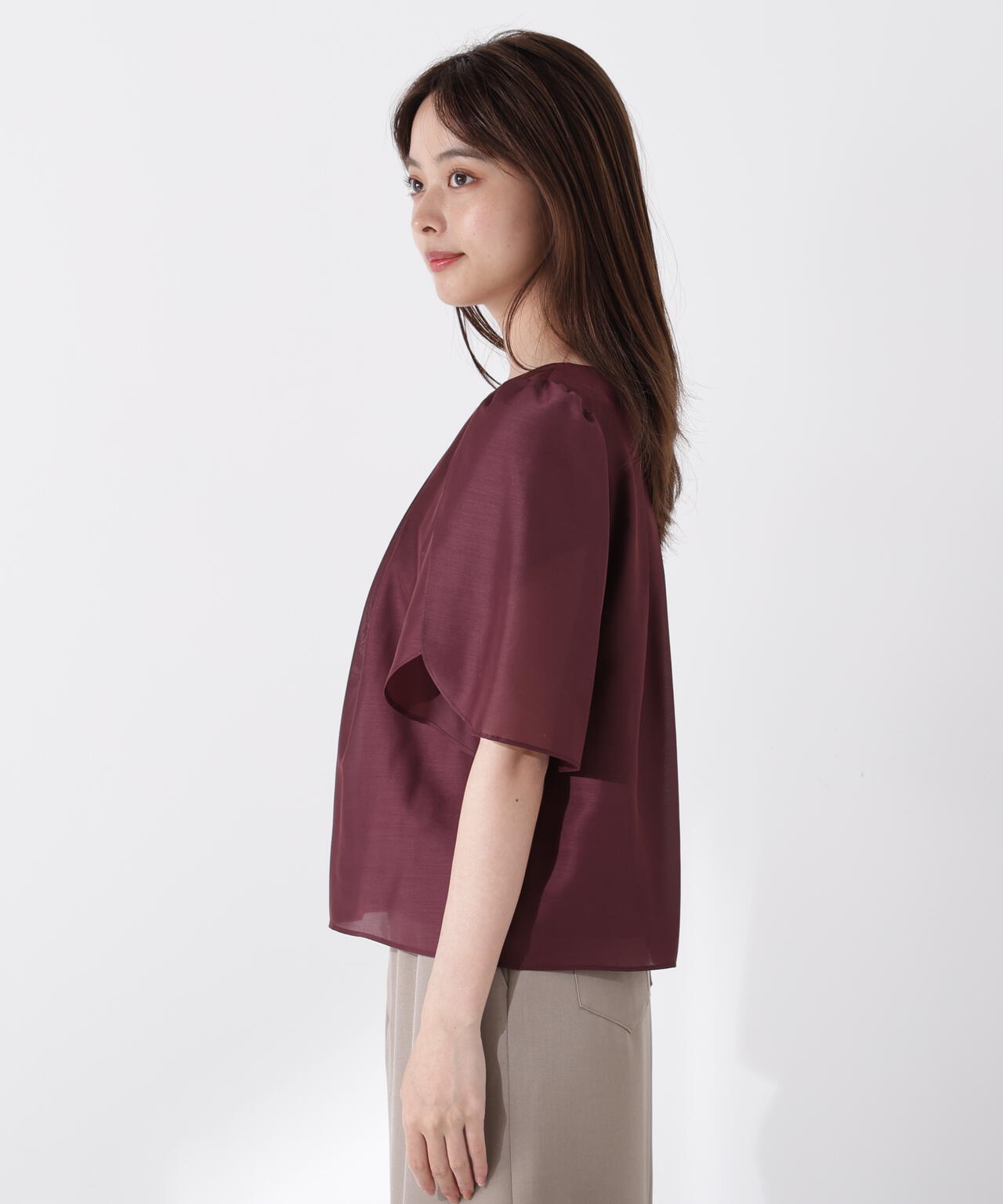 パールポイントフレアスリーブブラウス