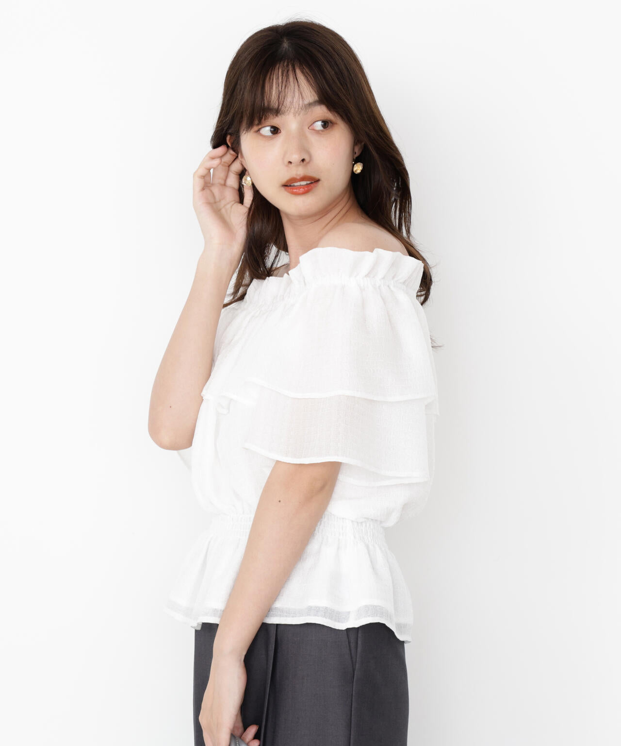 <ウォッシャブル>2wayギャザーペプラムブラウス