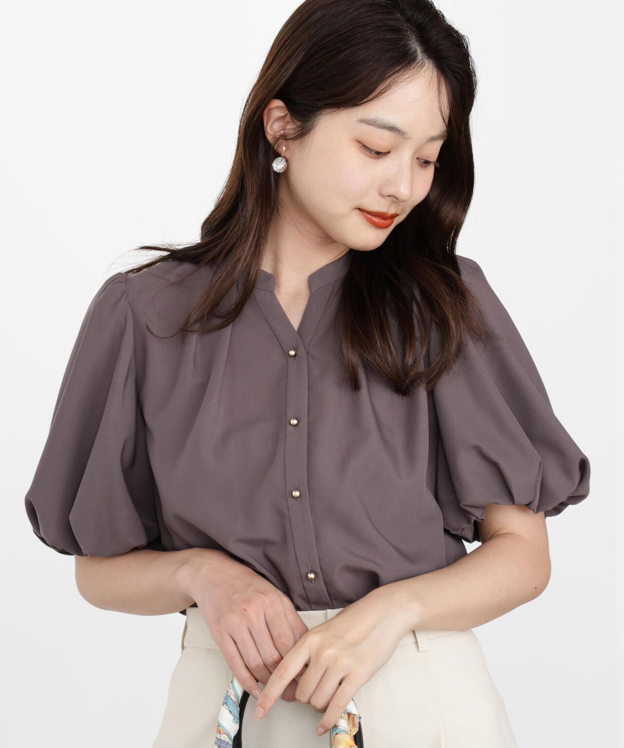 <ウォッシャブル>バルーンタックブラウス