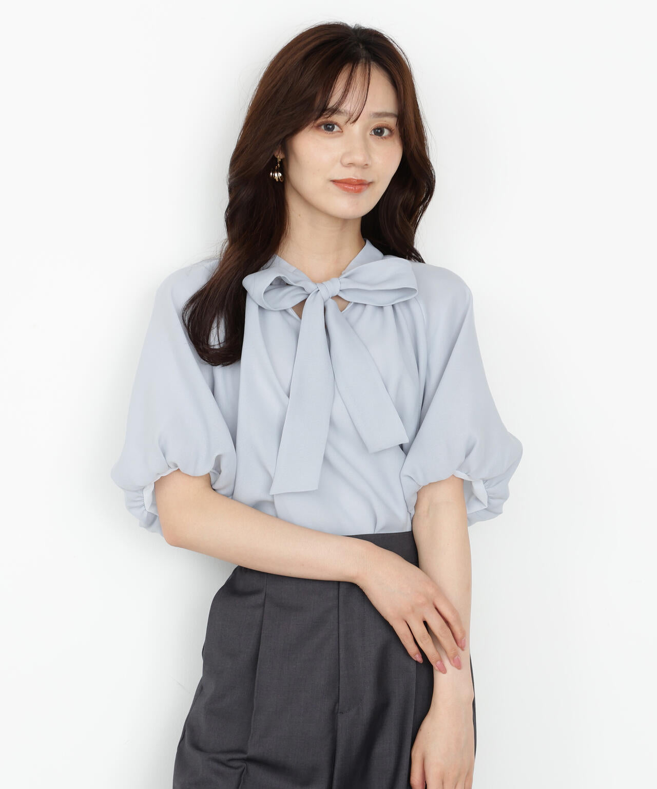 バルーンスリーブリボンブラウス