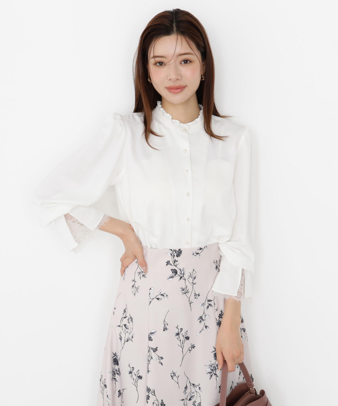 キャンディースリーブパールブラウス