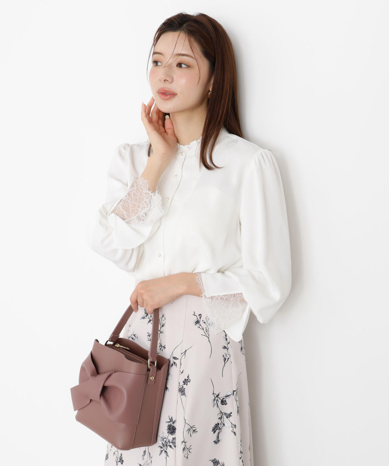 キャンディースリーブパールブラウス