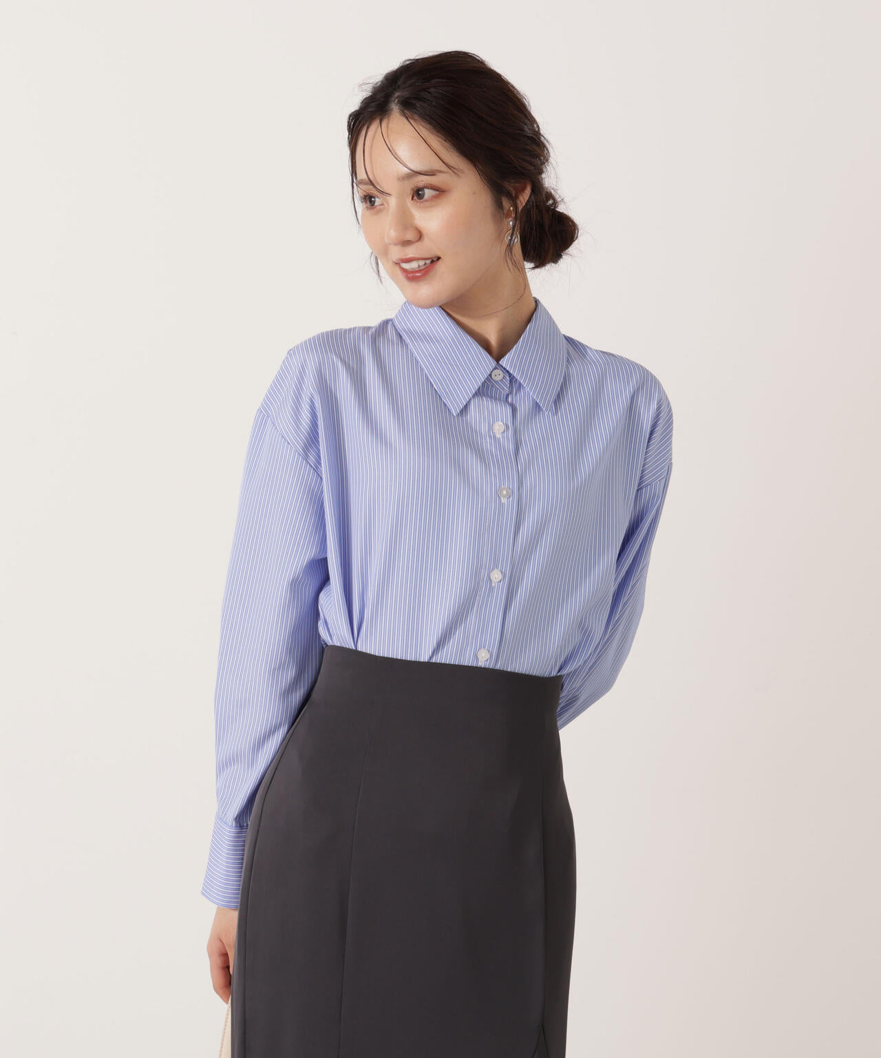 【青島心さん着用】<ウォッシャブル>ベーシックシャツ【ネイビーチェック:WEB限定】