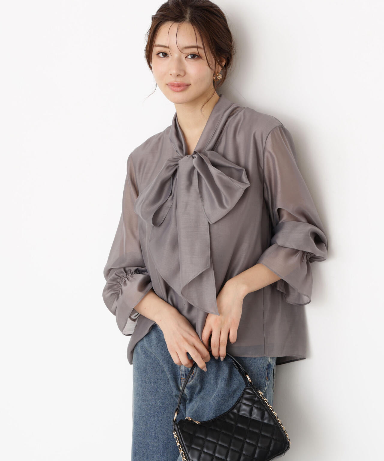 【松川星さん着用】<ウォッシャブル>シアーボウタイブラウス