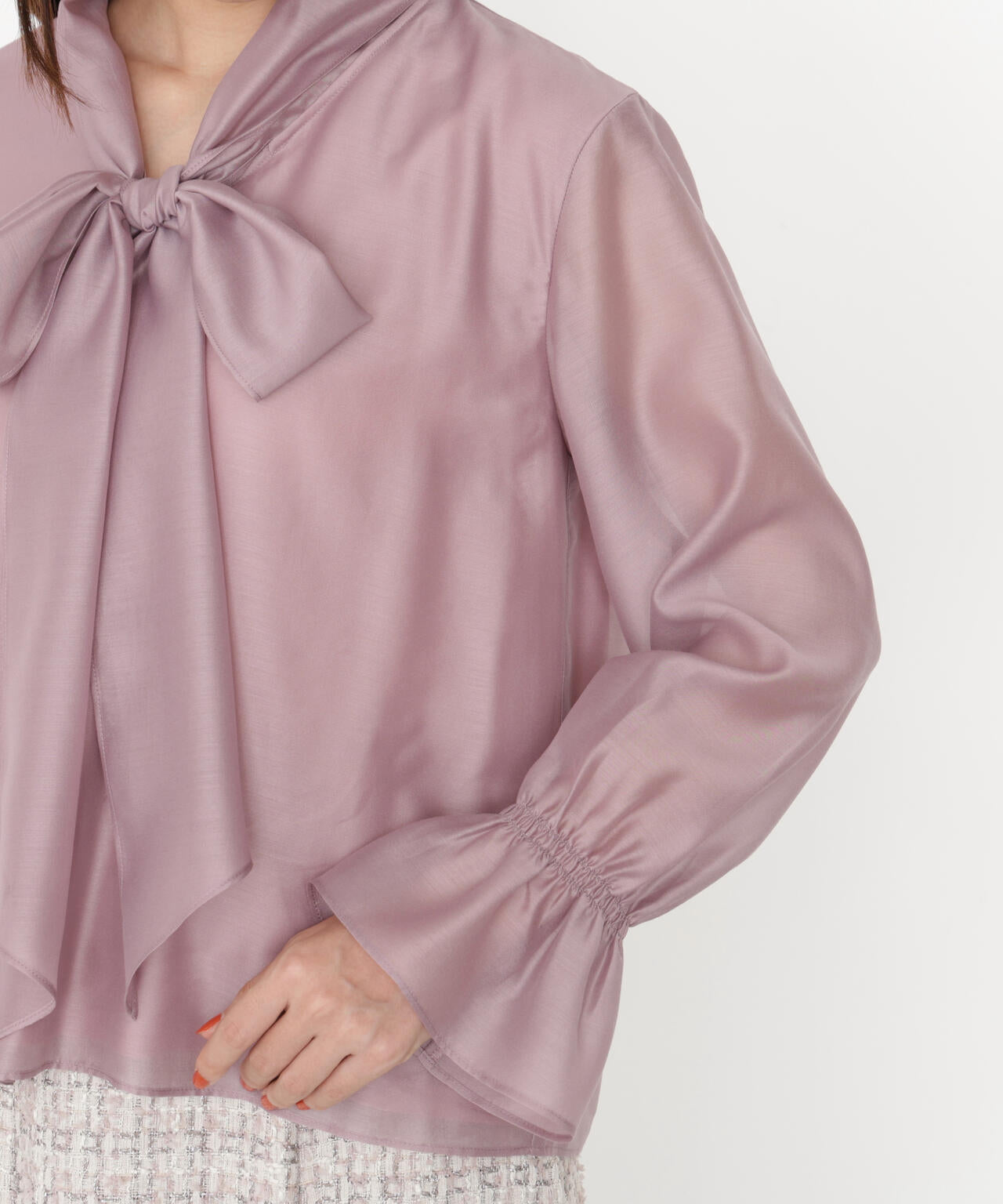 【松川星さん着用】<ウォッシャブル>シアーボウタイブラウス