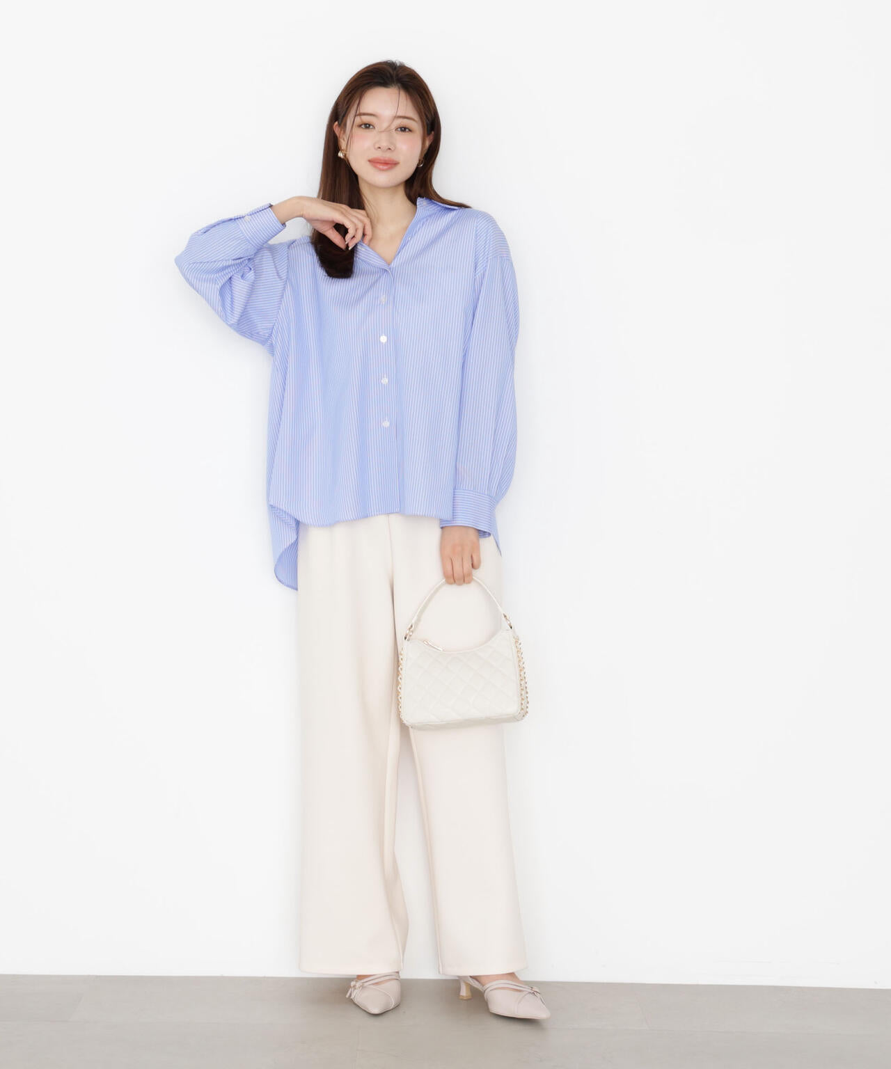 【松川星さん着用】<ウォッシャブル>バックリボンシャツ