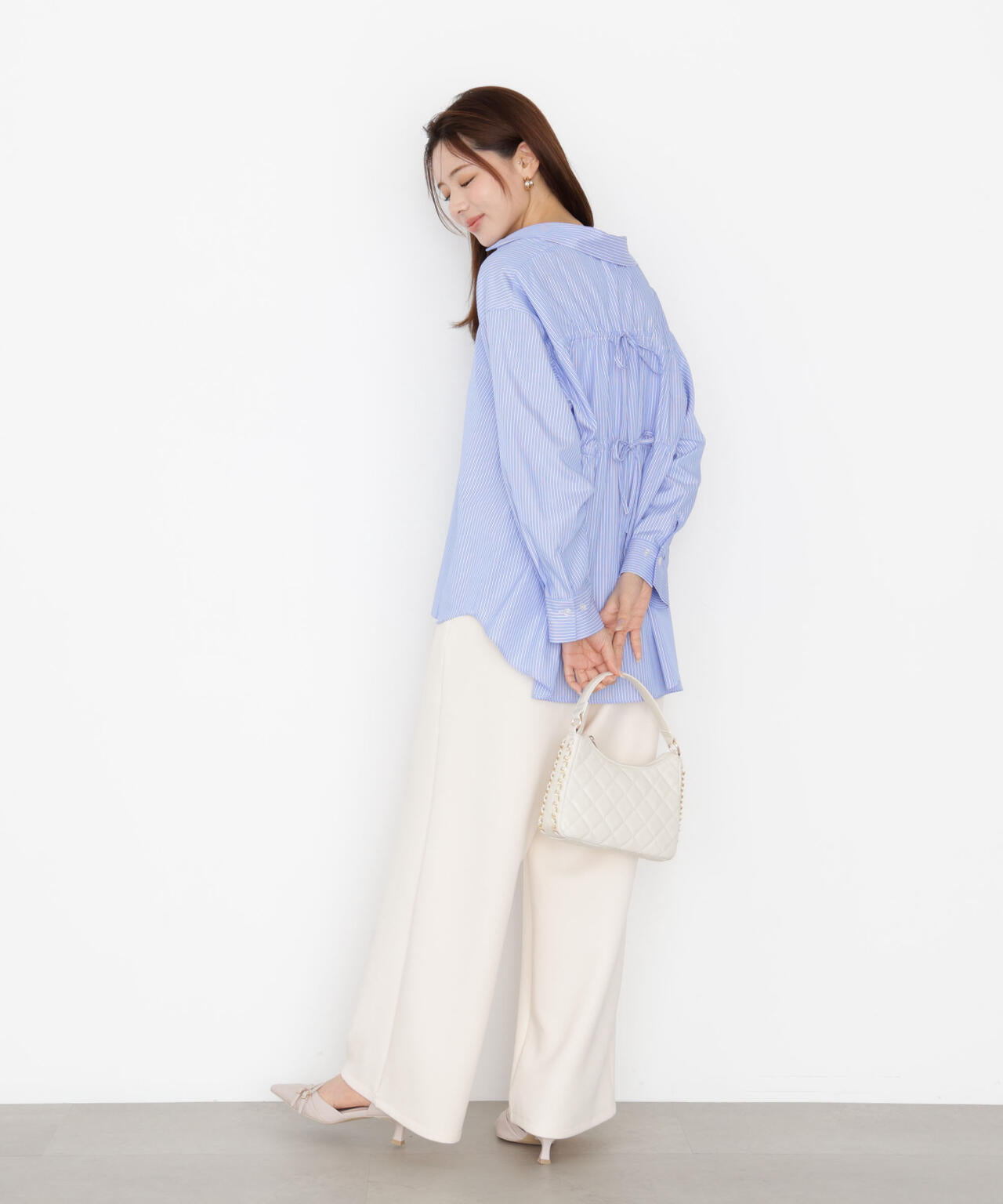 【松川星さん着用】<ウォッシャブル>バックリボンシャツ