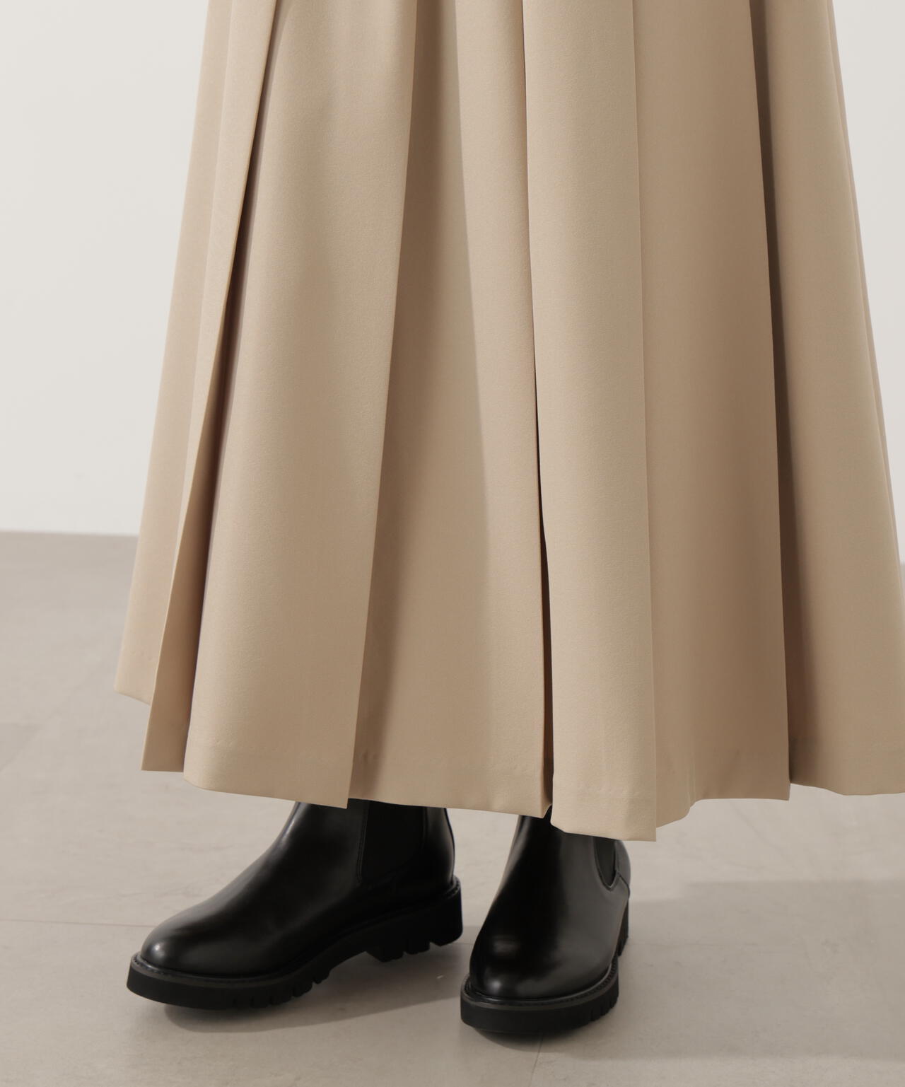 【青島心さん着用】プリーテッドスカート