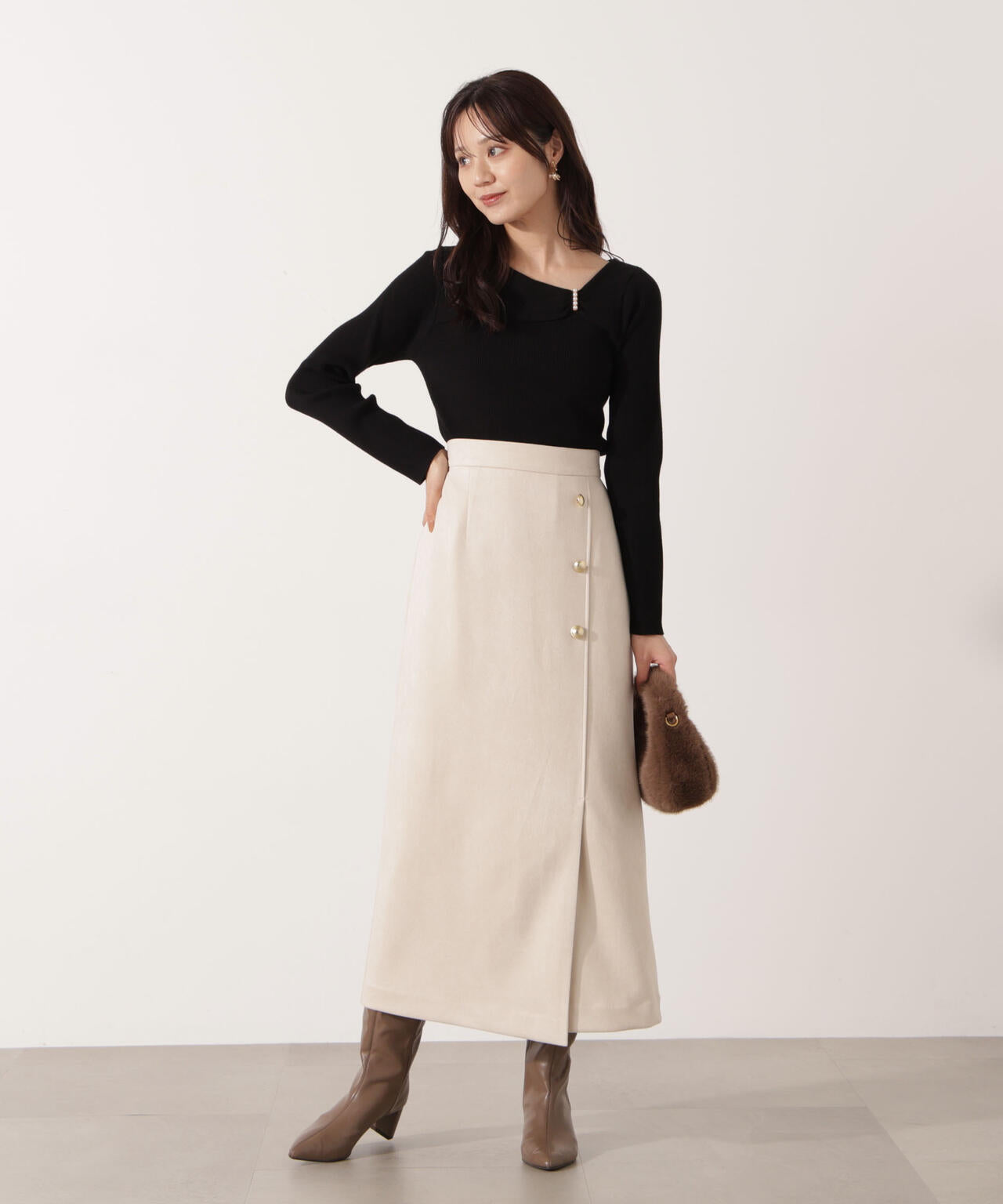 フェイクスエード調ナロースカート
