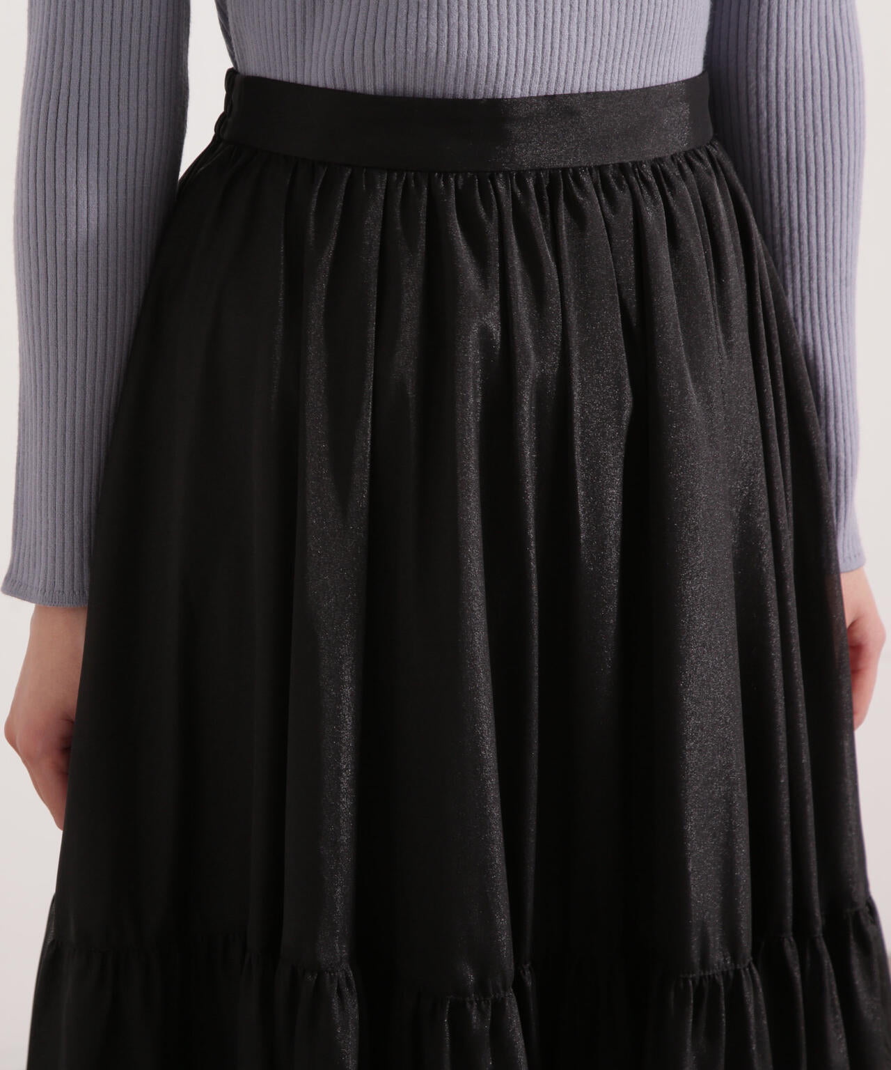 【加藤栞さん着用】シアーティアードスカート